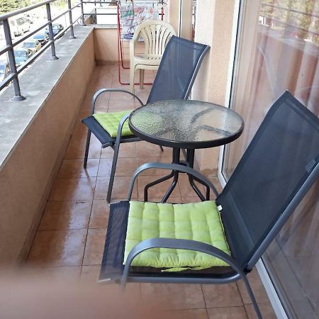 Apartament Grand Kamelia Apartment ซันนีบีช ภายนอก รูปภาพ