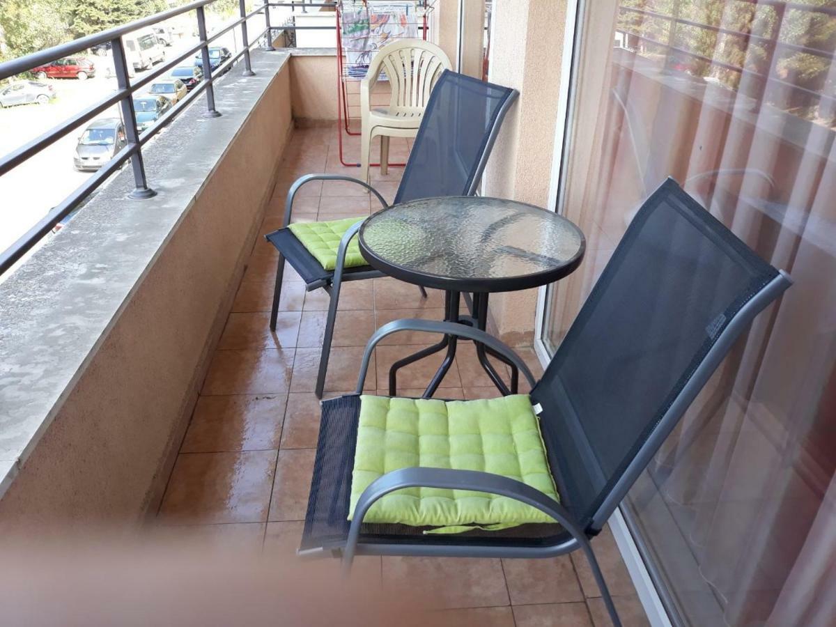Apartament Grand Kamelia Apartment ซันนีบีช ภายนอก รูปภาพ